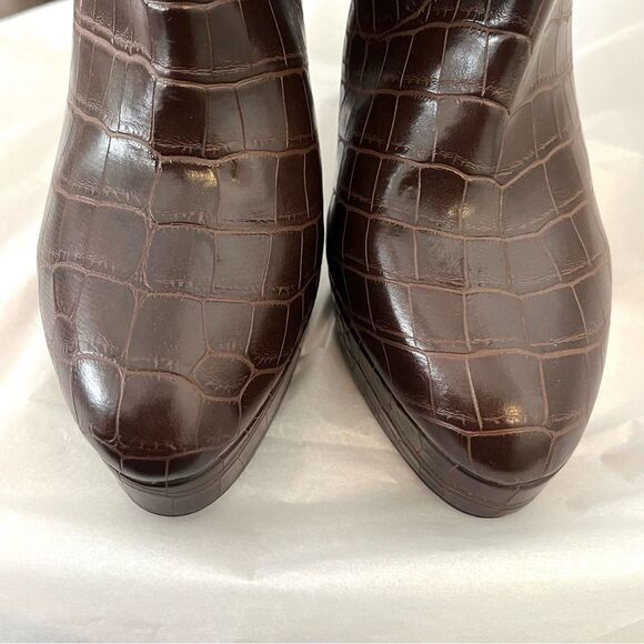 Guess Women’s Dejah 2 Side Zip Heeled Boots in Brown Size 9 NWOB - Picture 9 of 11